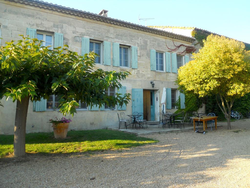 Mas Petit Prince Bed and Breakfast Arles Buitenkant foto