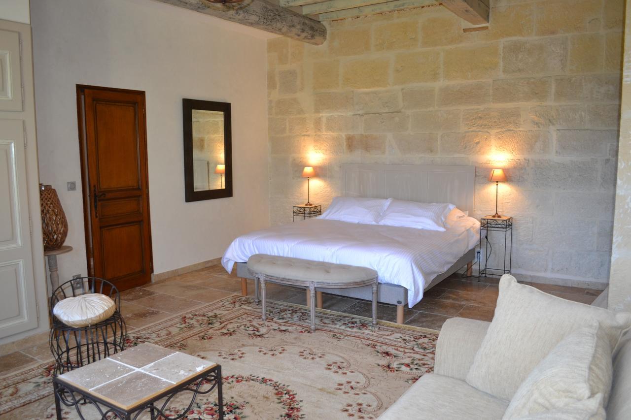 Mas Petit Prince Bed and Breakfast Arles Buitenkant foto