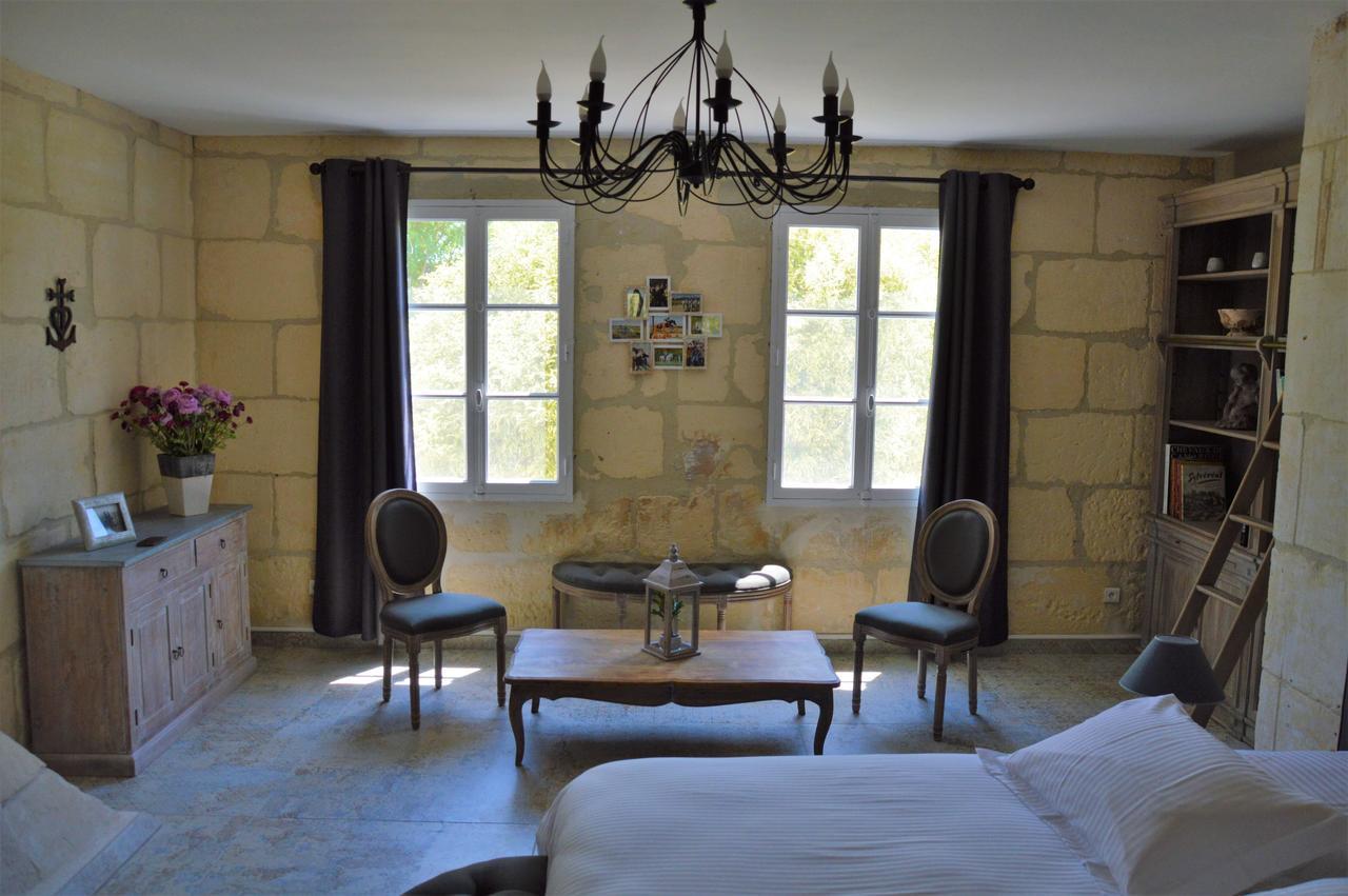 Mas Petit Prince Bed and Breakfast Arles Buitenkant foto