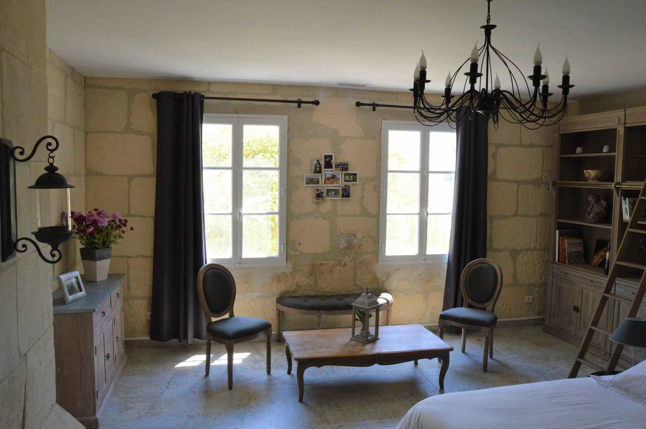 Mas Petit Prince Bed and Breakfast Arles Buitenkant foto